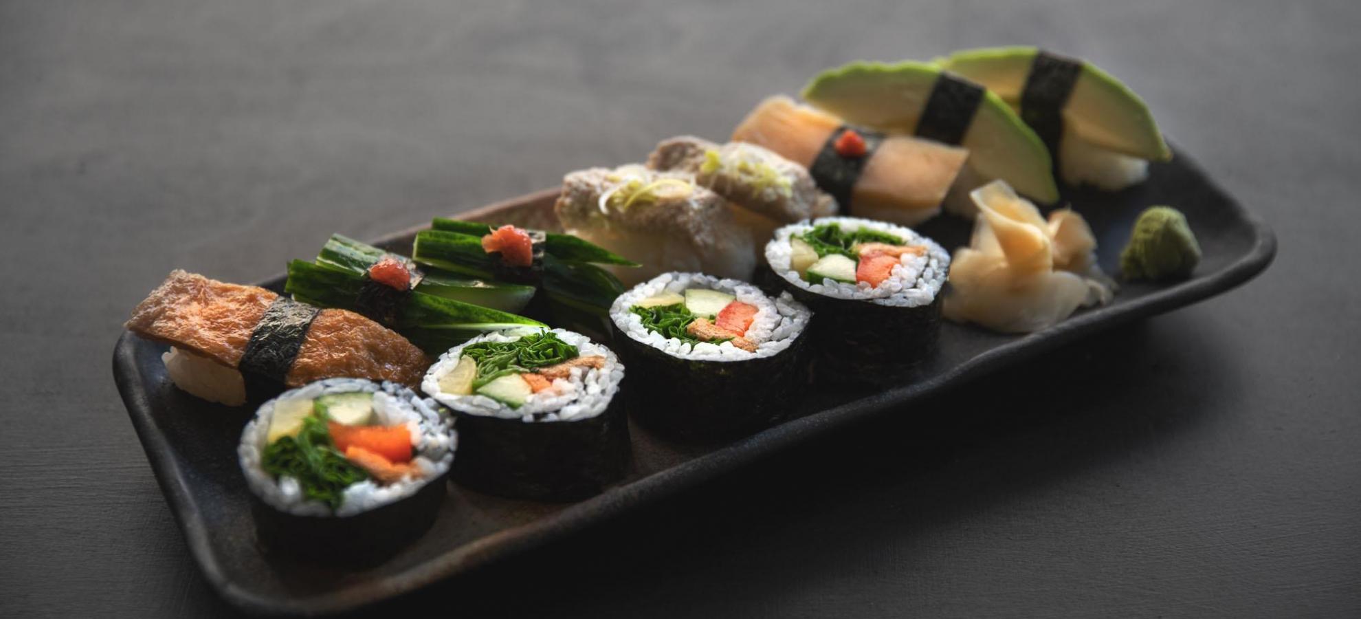 Zen Sushi vegaaninen sushilajitelma